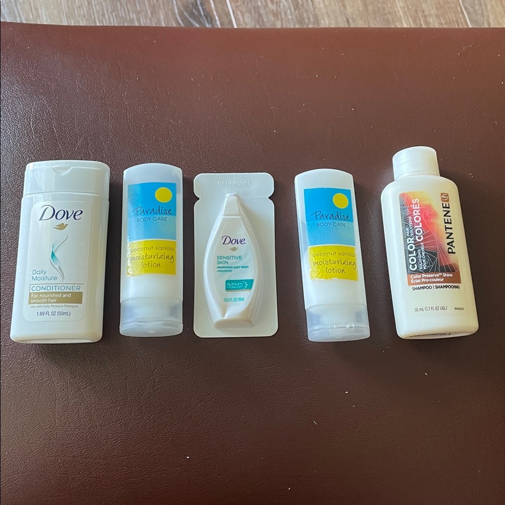 Bundle of 5 travel toiletries